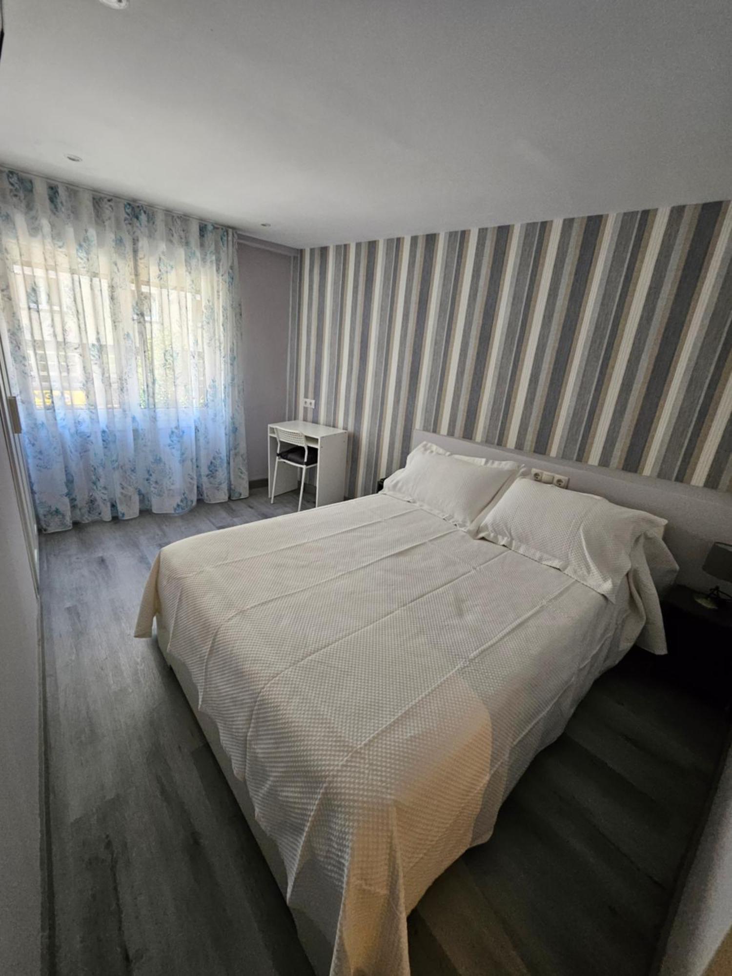 Hostal Foncalada Oviedo Luaran gambar